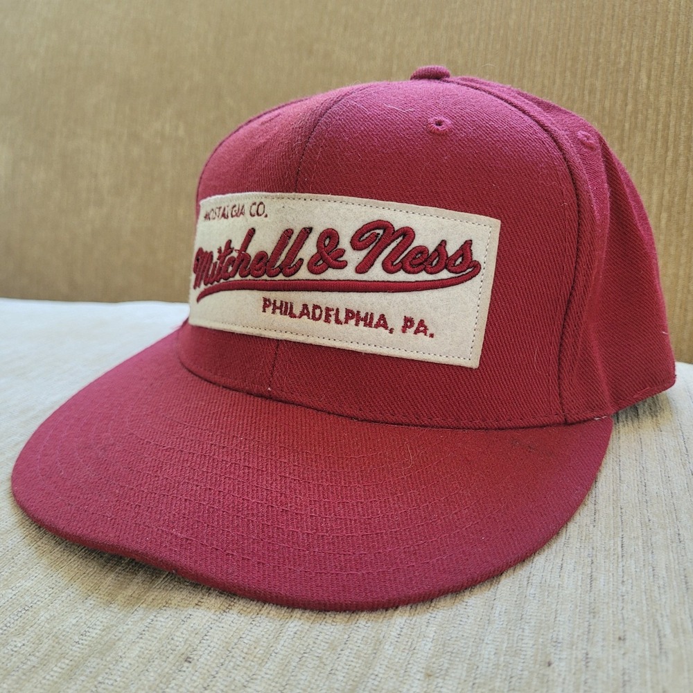 Mitchell Ness Hat Cap Fitted Mens 7 3/4 Red White Philadelphia PA Nostalgia Co